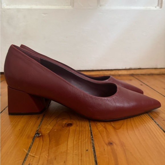 NWOT Franco Sarto Claret Red Leather Pumps - Picture 1 of 5